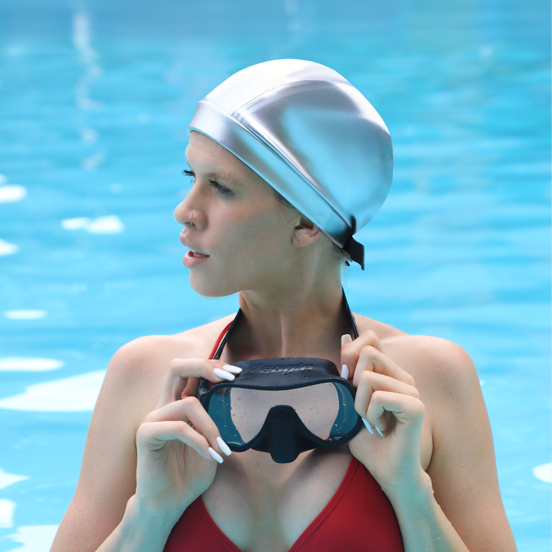 Meet the Swim Cap Sport! 🏊‍♀️💦 From casual dips to competitive laps